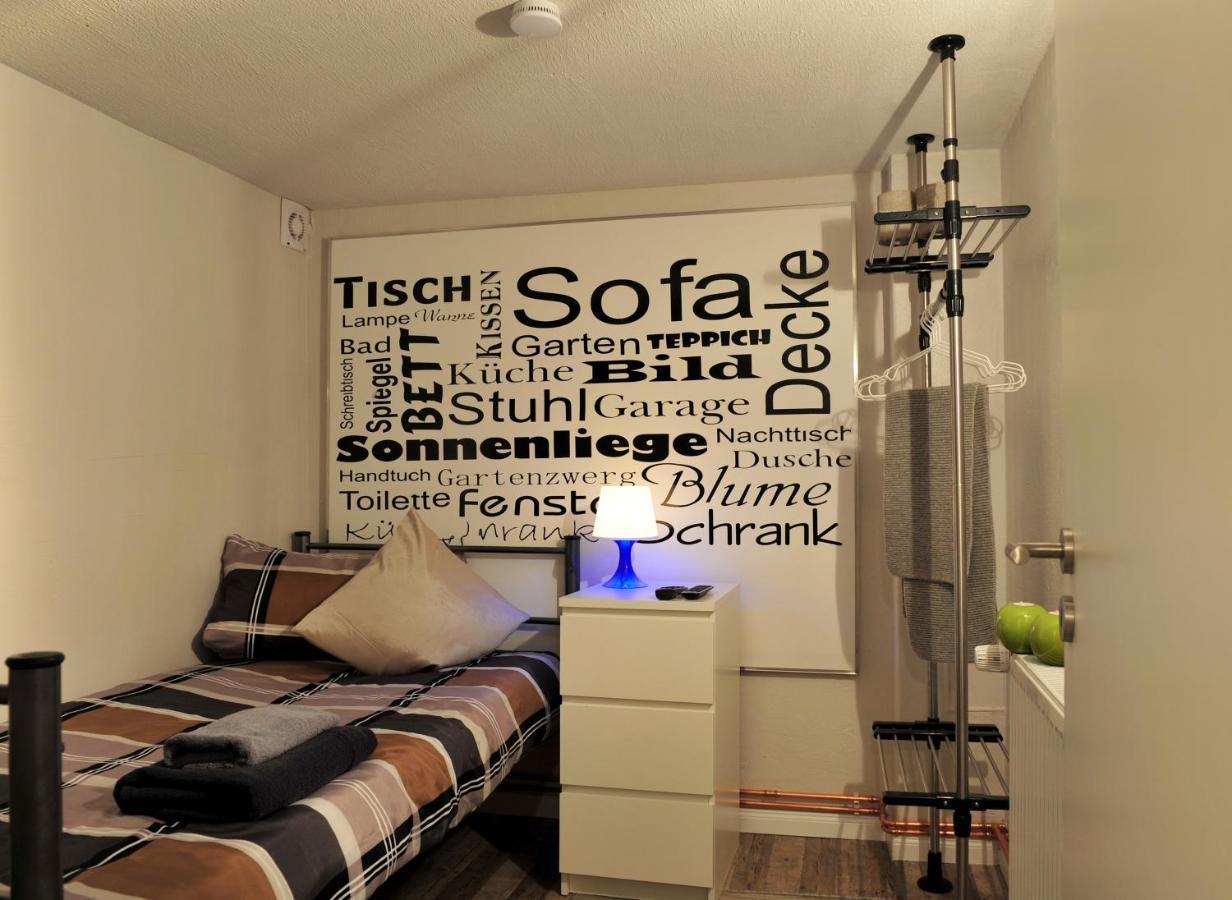 Tiny Rooms BRE Buitenkant foto